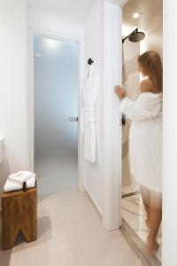 phos the boutique villas and suites adults only