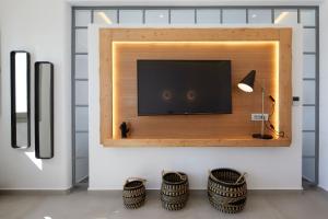 phos the boutique villas and suites adults only