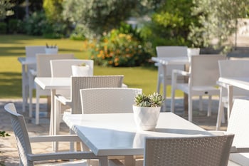 ampoulos rooms and apartments