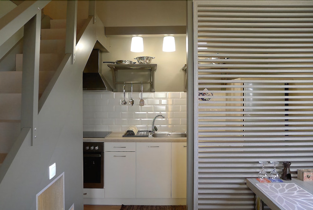 ampoulos rooms and apartments