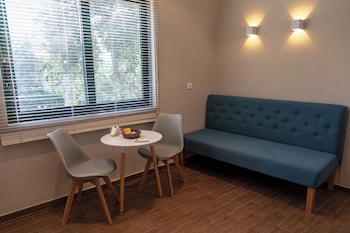 ampoulos rooms and apartments