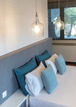 ampoulos rooms and apartments