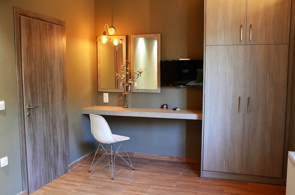 ampoulos rooms and apartments