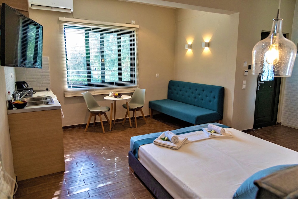 ampoulos rooms and apartments