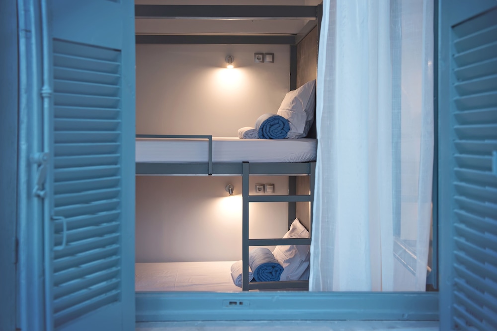 bedbox hostel