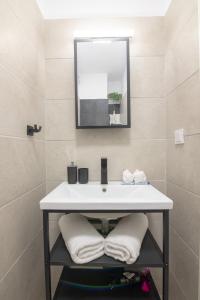 athens connection apartments