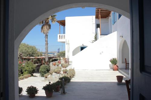 paros