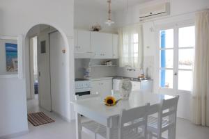 paros