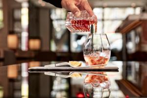 antigon urban chic hotel