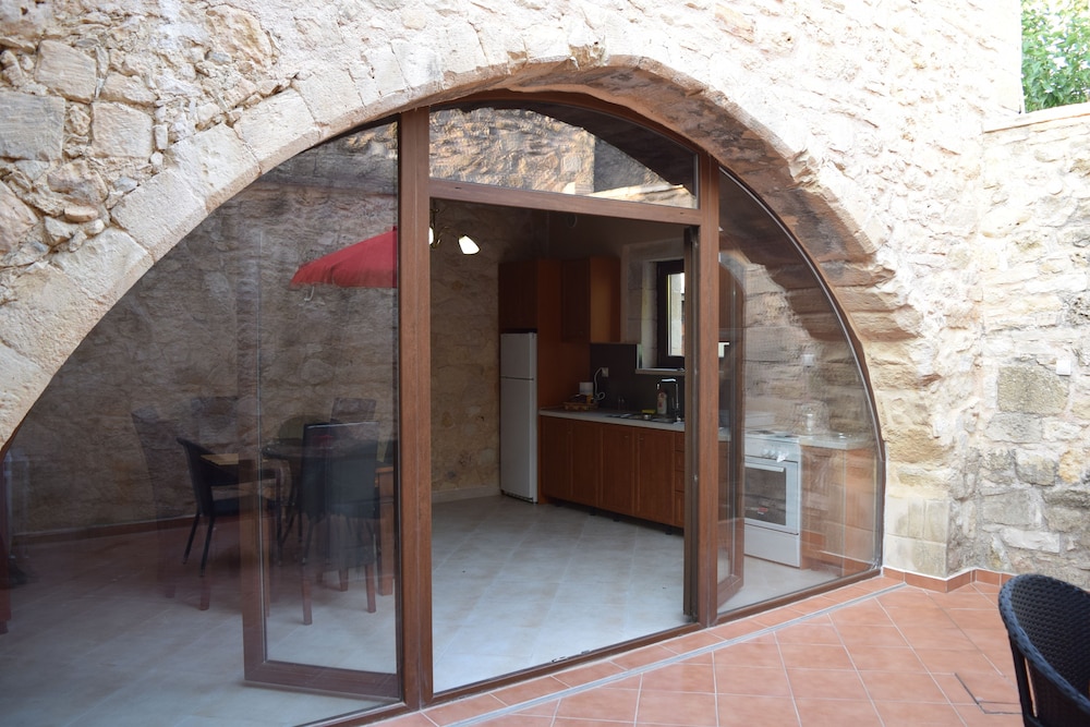 venetian cistern villa