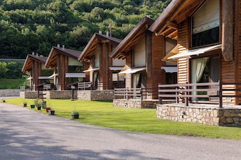 Natura Chalets,Karpenisi>>Kakoulioureika,3 star