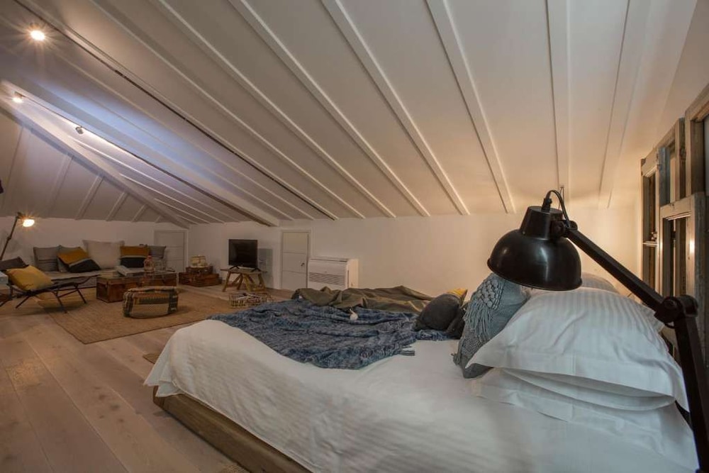 amymone suites