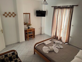 tarelis apartments