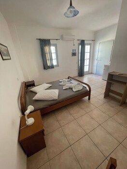 tarelis apartments