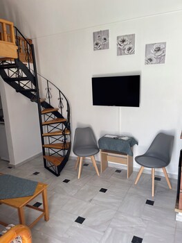 tarelis apartments