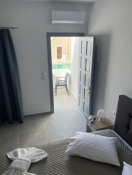 tarelis apartments