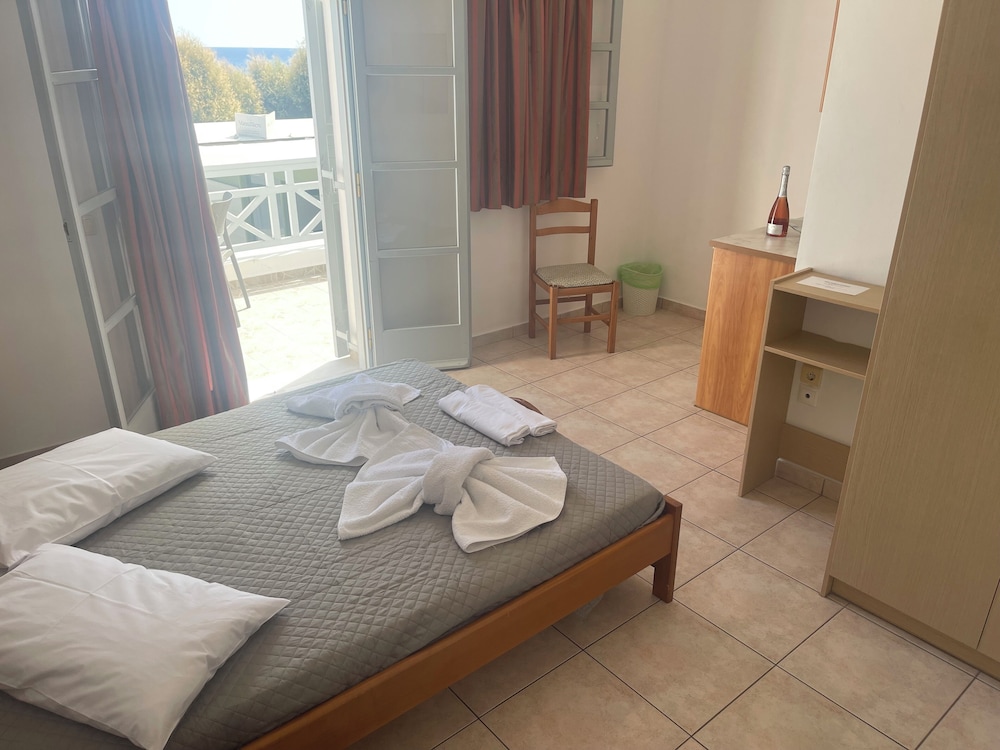 tarelis apartments