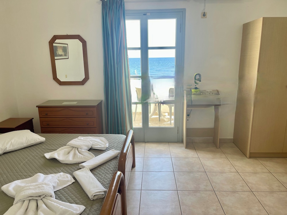 tarelis apartments