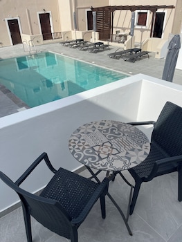tarelis apartments