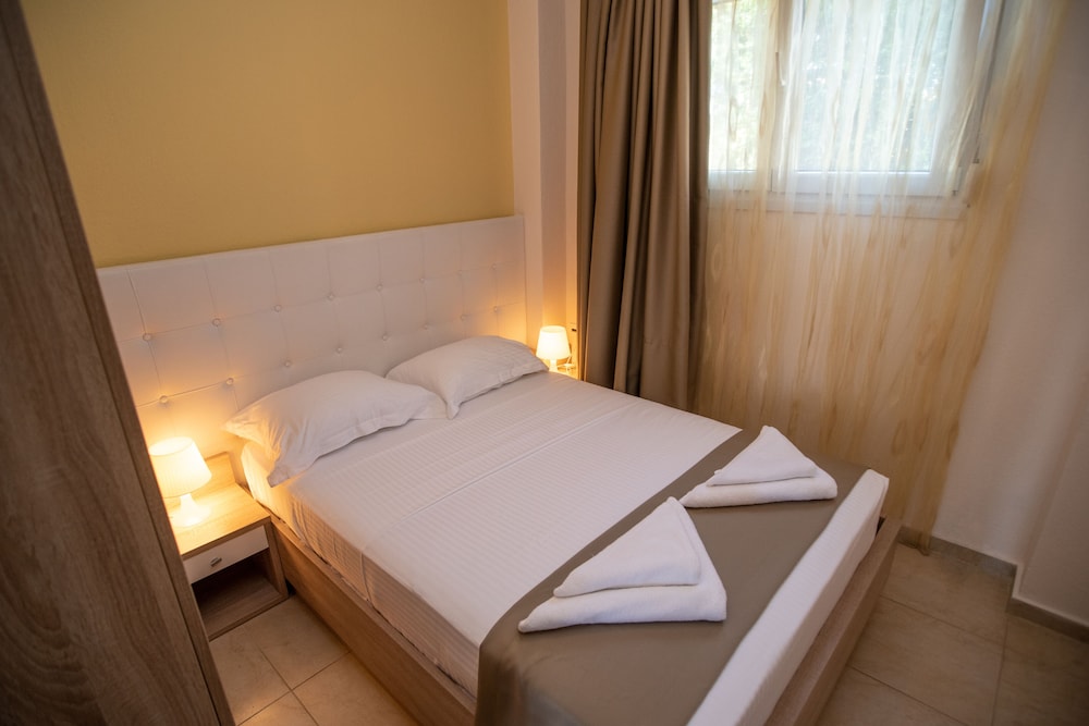 lagaria apartments