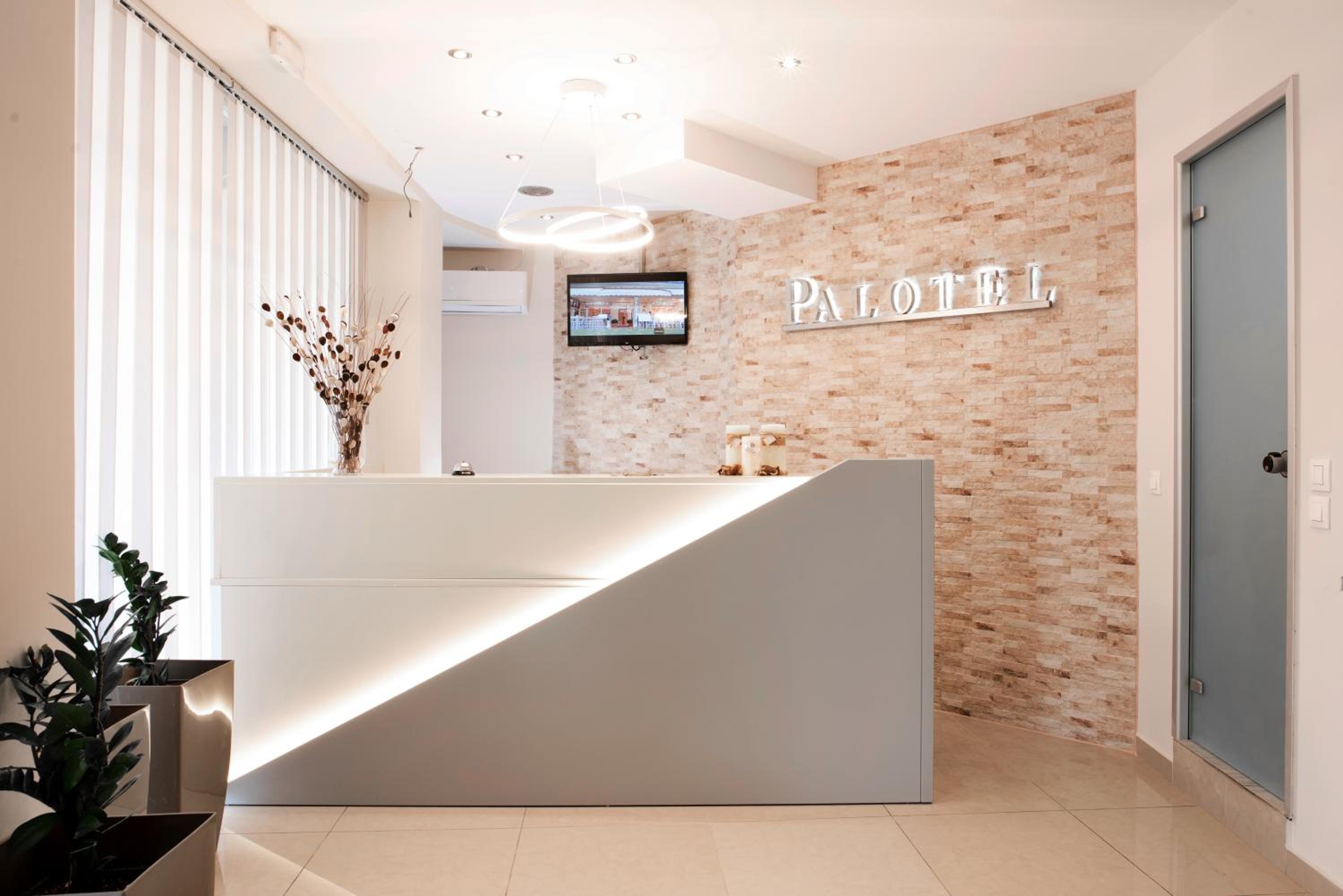 palotel luxury hotel