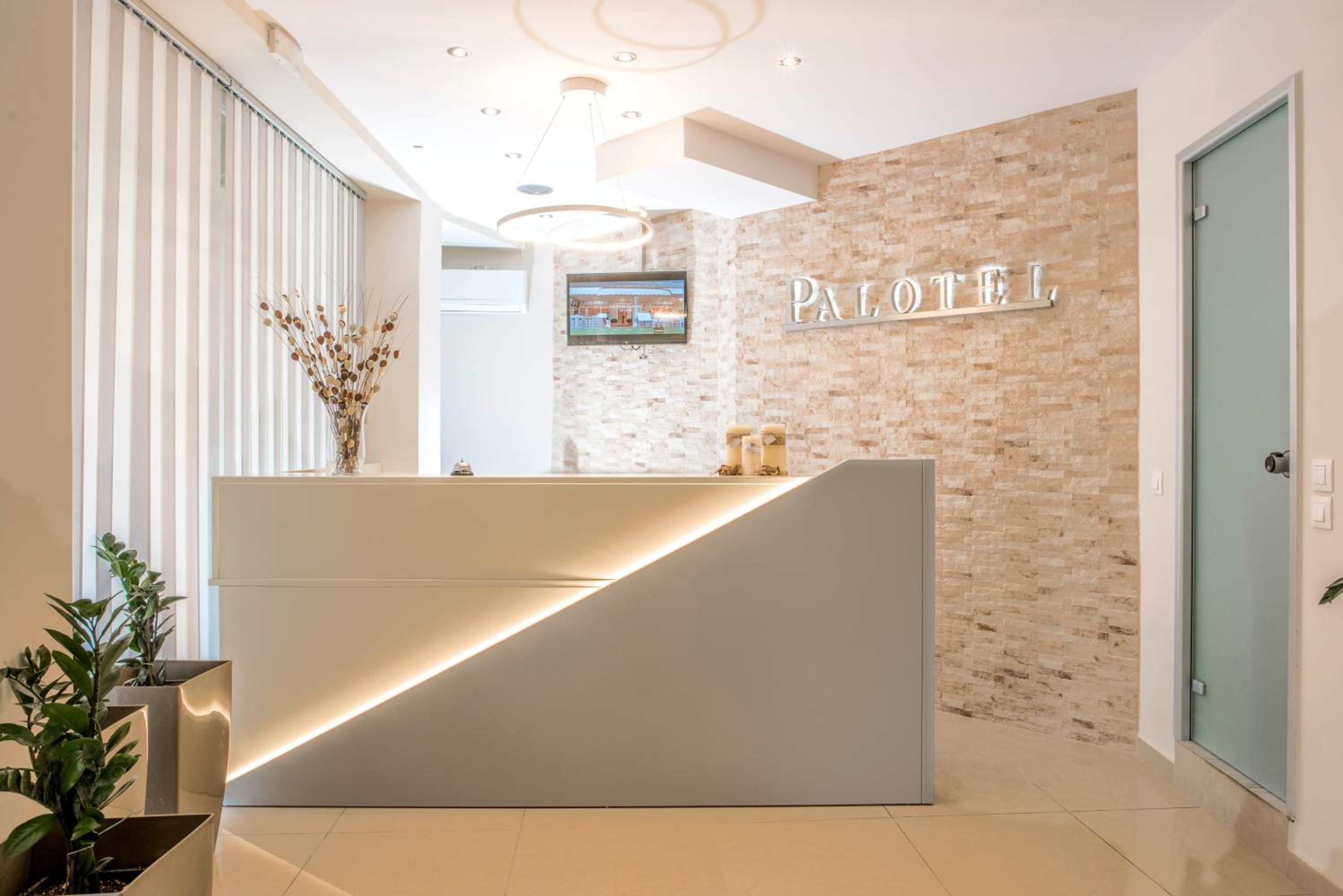 palotel luxury hotel