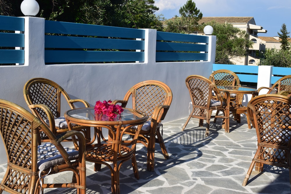 kalimera studios and apartments