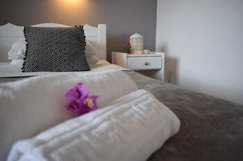 kalimera studios and apartments