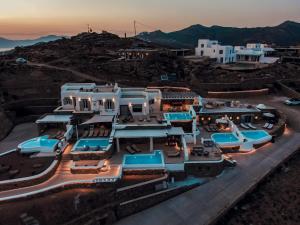 mykonos divino