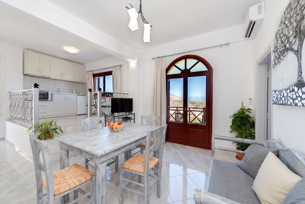 aspalathos suites