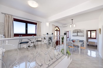 aspalathos suites
