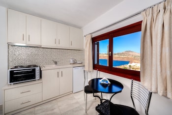 aspalathos suites