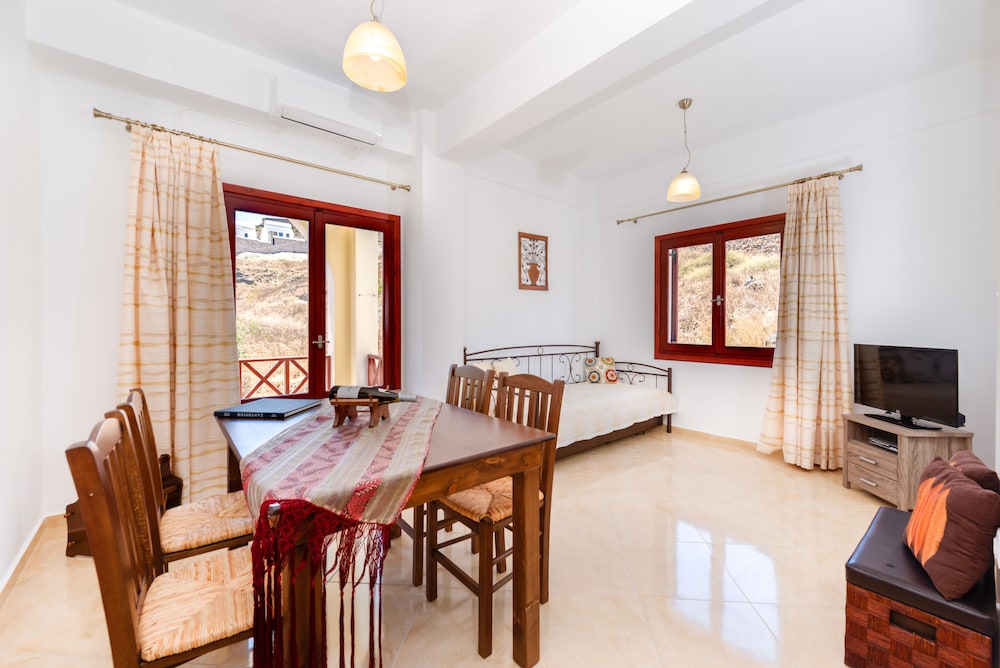 aspalathos suites