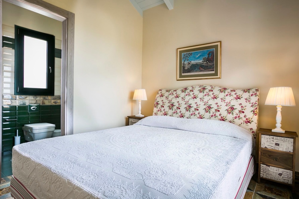 Villas Kefalonia,Near Ammes Beach,4 star