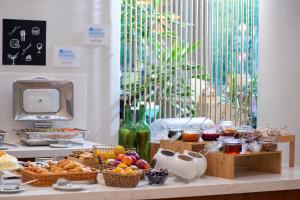 b4b athens signature hotel