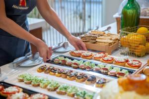 b4b athens signature hotel