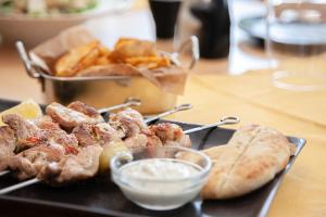 b4b athens signature hotel