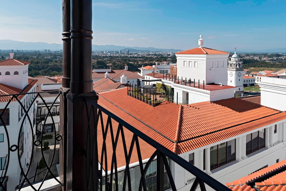 ac hotel by marriott guatemala city