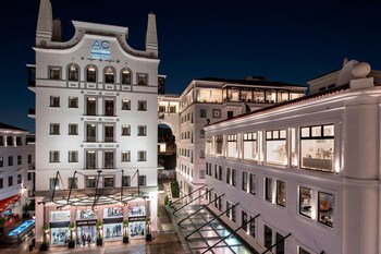 ac hotel by marriott guatemala city