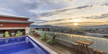 Latam Hotel Plaza Pradera Quetzaltenango,Templo De Minerva>>Quetzaltenango,4 star
