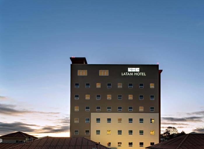 latam hotel plaza pradera quetzaltenango