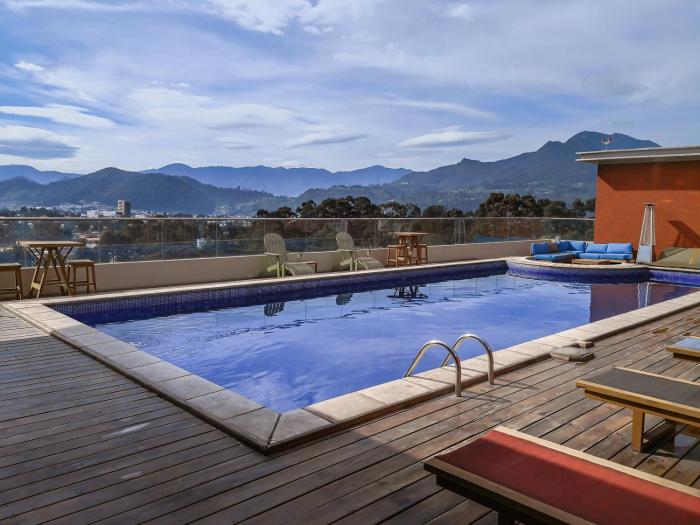 latam hotel plaza pradera quetzaltenango