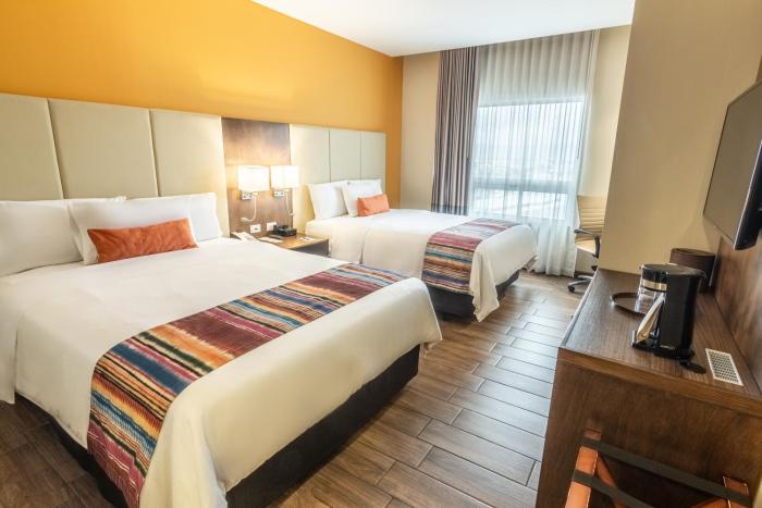 latam hotel plaza pradera quetzaltenango