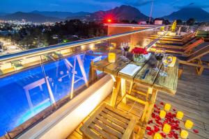latam hotel plaza pradera quetzaltenango