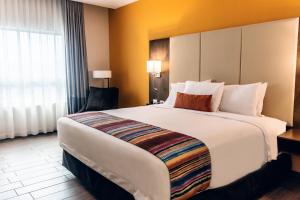 latam hotel plaza pradera quetzaltenango