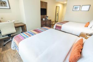 latam hotel plaza pradera quetzaltenango