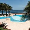 hotel cayman suites