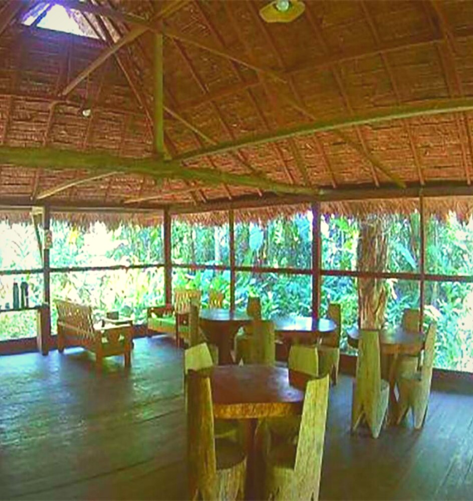 ecolucerna lodge tambopata