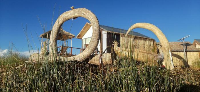 uros lake titicaca lodge