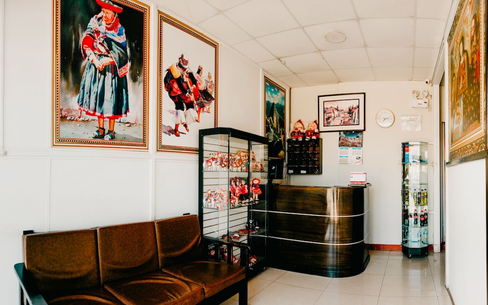 Hostal Pachacuteq Inn,Santiago>>Cusco,3 star